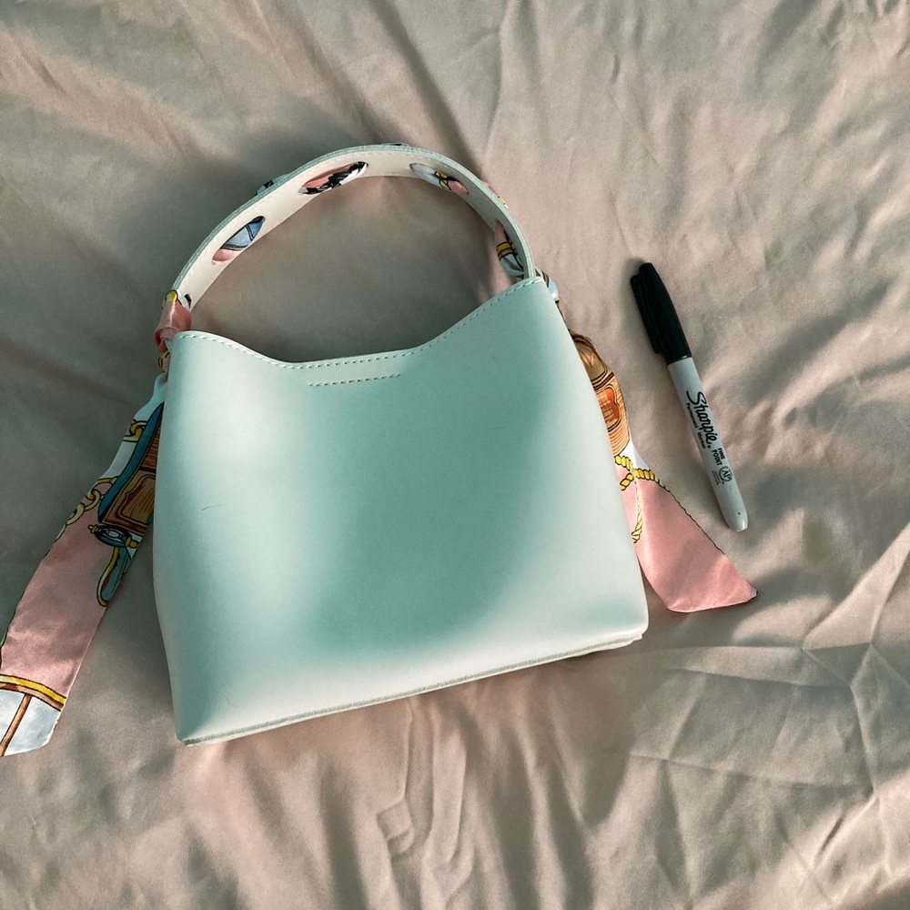 1 left-New Twilly Scarf Bag bucket bag - Picture 5 of 5